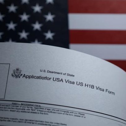 EUA suspendem processamento de vistos para 75 nações próxima semana, diz Fox News