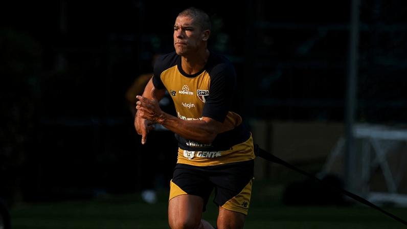 Nícolas deixou concentração da Copinha (Foto: Divulgação/ São Paulo FC)