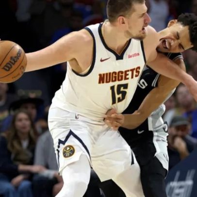 Disputa entre SGA e Jokic pelo MVP permanece acirrada na NBA 25/26