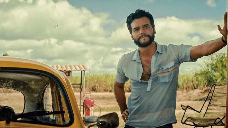 Ruídos. Um vídeo de Wagner Moura, astro da produção independente O Agente Secreto, expôs o racha entre os artistas, base importante do governo – Imagem: CinemaScópio/Vitrine Filmes