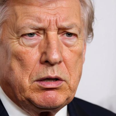 Trump diz ser muito perigoso para o Reino Unido fazer negócios com a China