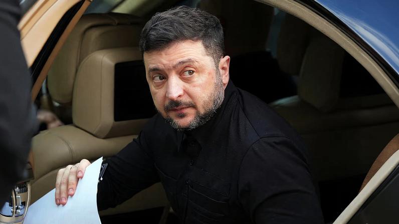 Ukraine's President Volodymyr Zelenskyy arrives at the presidential palace in Nicosia, Cyprus, Wednesday, Jan. 7, 2026. Petros Karadjias/Pool via REUTERS