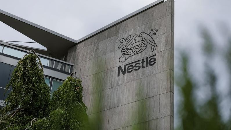 A Nestlé anunciou um recall de produtos voltados para o público infantil nesta semana (Foto: Fabrice Coffrini/AFP via Getty Images)