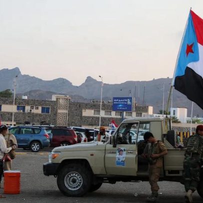 Emissário saudita diz que líder do STC bloqueou aterrissagem de delegação em Aden