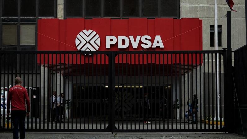 A sede da PDVSA, em Caracas. Foto: Miguel Zambrano/AFP