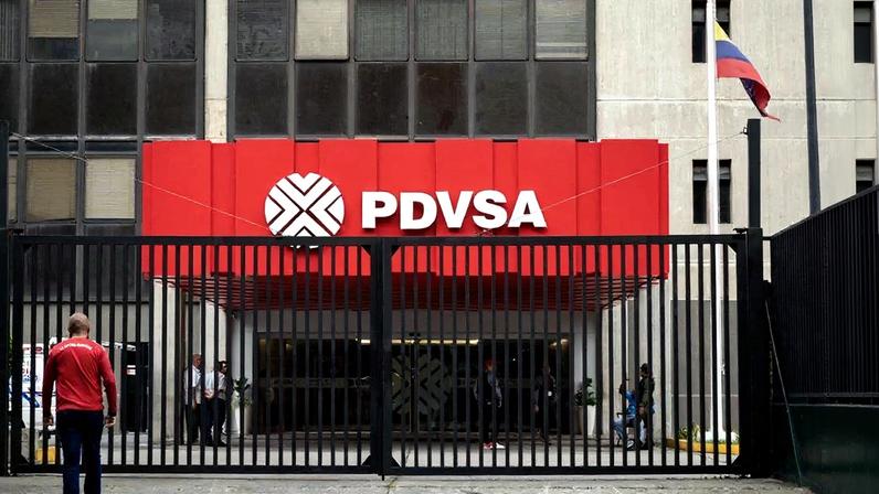 A sede da PDVSA, em Caracas. Foto: Miguel Zambrano/AFP