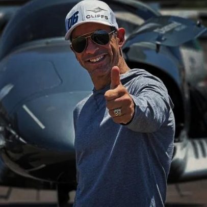 Helio Castroneves tem agenda cheia para 2026