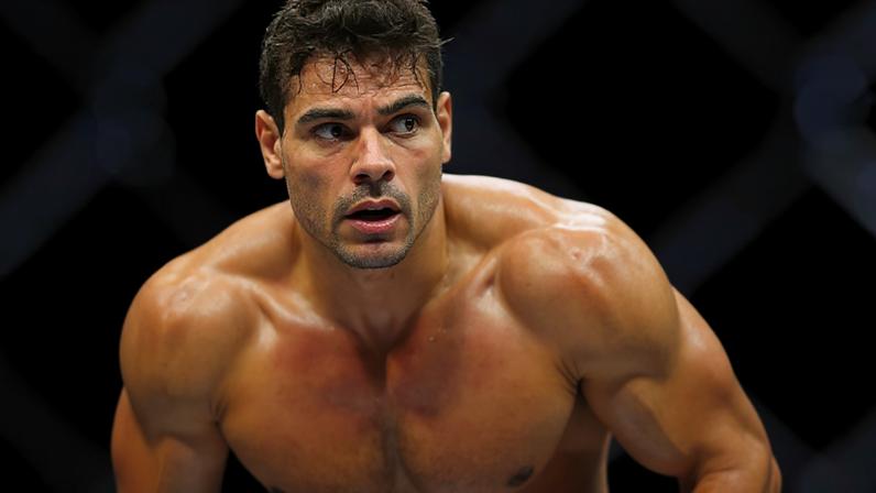 Paulo Borrachinha lutará no UFC 327 (Foto: AFP)