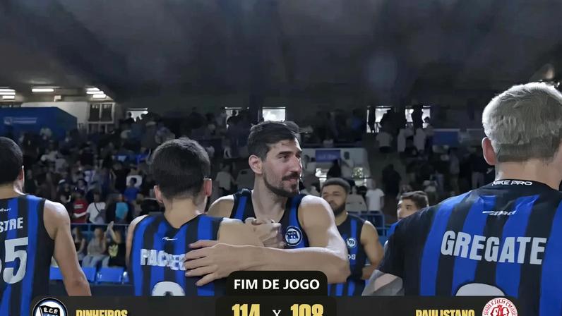 Pinheiros superou o Paulistano após duas prorrogações na Copa Super 8 (Foto: Reprodução/NBB)