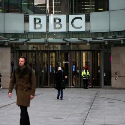 BBC busca que ação de Trump de US$10 bilhões seja negada