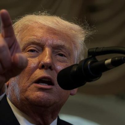 Trump quer US$ 1 bilhão para permanecer em conselho de paz, diz relatório