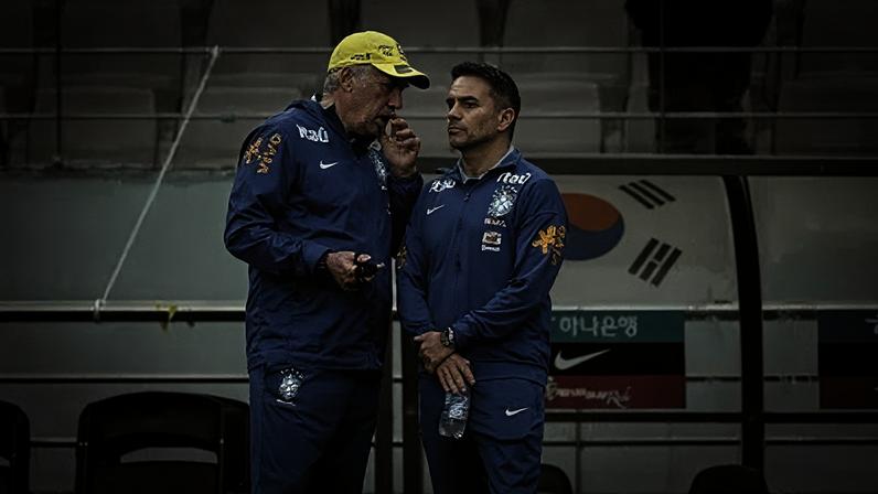 Carlo Ancelotti, técnico da Seleção Brasileira, e Rodrigo Caetano