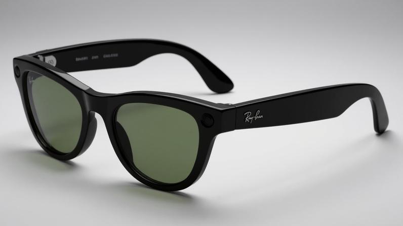 Ray-Ban Meta Smart Glass Skyler (Gen 2)