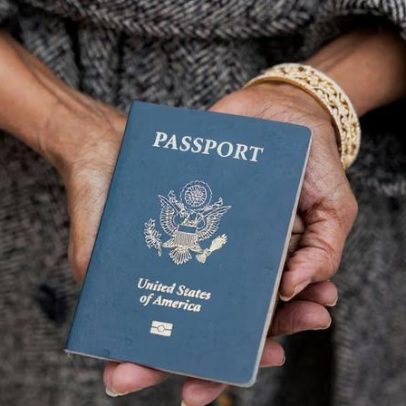 EUA buscam revogar cidadania de naturalizados condenados por fraude, diz Trump