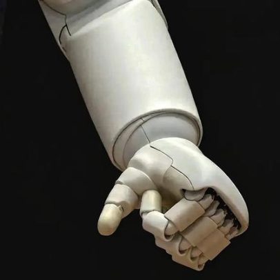 A ciência do toque humano e o desafio de reproduzi-lo em robôs