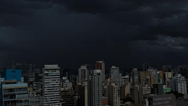 Nuvens de temporal sobre São Paulo (SP), em 7/1/26 (Foto: Dirceu de Souza)