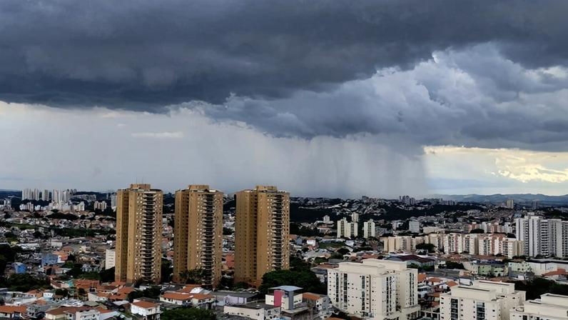 Grande SP fica em alerta para temporais nos próximos dias (Foto: São Paulo, SP, Marcelo Pinheiro)