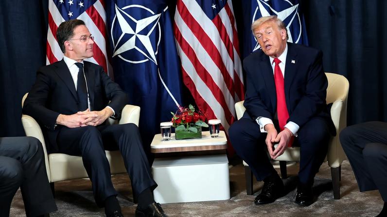 U.S. President Donald Trump holds a bilateral meeting with NATO Secretary General Mark Rutte at the World Economic Forum (WEF) in Davos, Switzerland, January 21, 2026. REUTERS/Jonathan Ernst