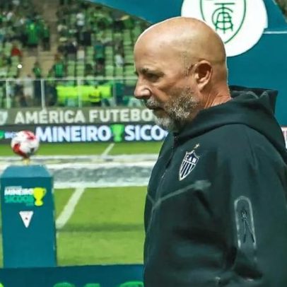 Sampaoli prioriza recuperar zagueiros do Atlético-MG a contratações