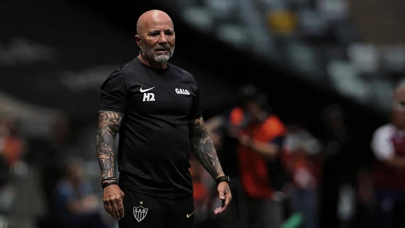 Sampaoli em Atlético e Betim (Foto: Gilson Lobo / GazetaPress)