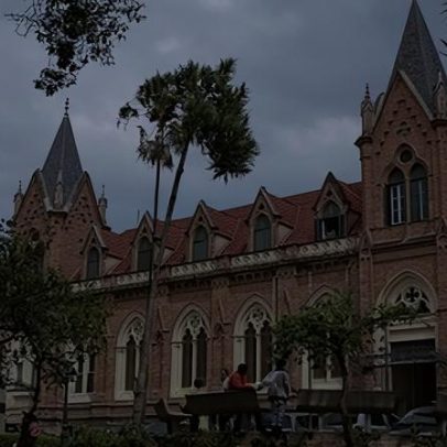 Santa Casa de SP abre inscrições para vestibular com 12 cursos