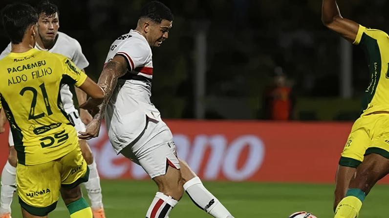 São Paulo foi derrotado na primeira rodada do Paulistão 2026