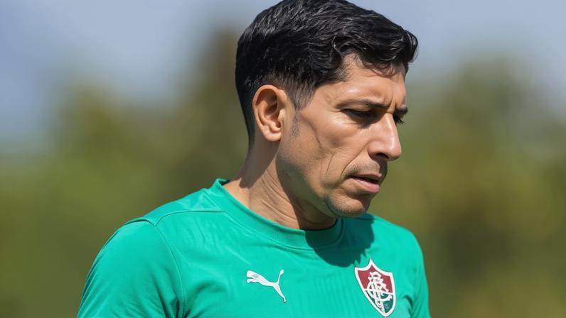 Savarino pode ser a novidade do Fluminense contra o Grêmio