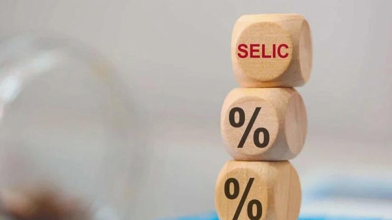 DIs longos recuam no fim da tarde, com queda maior no vencimento de 2028