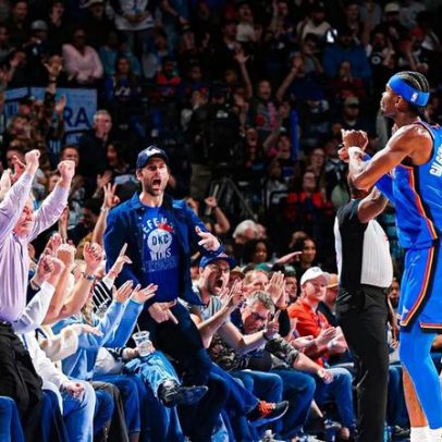 Gilgeous-Alexander domina e Thunder vence Spurs