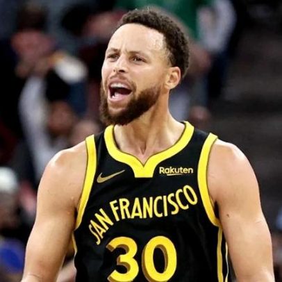 Warriors rejeitam ideias de trocas envolvendo Stephen Curry