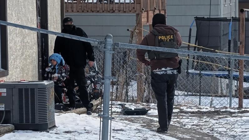 A 5-year-old boy is detained by federal agents in Columbia Heights
