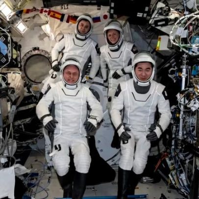 NASA inicia manobra de reentrada para trazer astronauta doente de volta à Terra