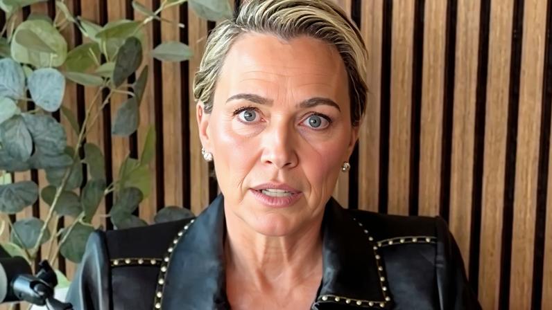 Teddi Mellencamp is seeking therapy amid her cancer battle.