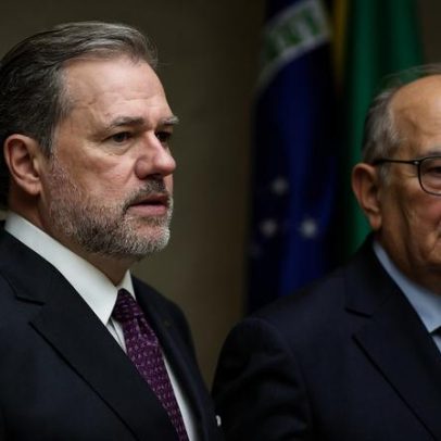 Toffoli pressiona PF para envio de itens apreendidos ao STF no caso Master