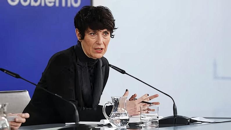La ministra de Inclusión, Seguridad Social y Migraciones y portavoz del Gobierno, Elma Saiz, durante la rueda de prensa tras la reunión del Consejo de Ministros, el 20 de enero.