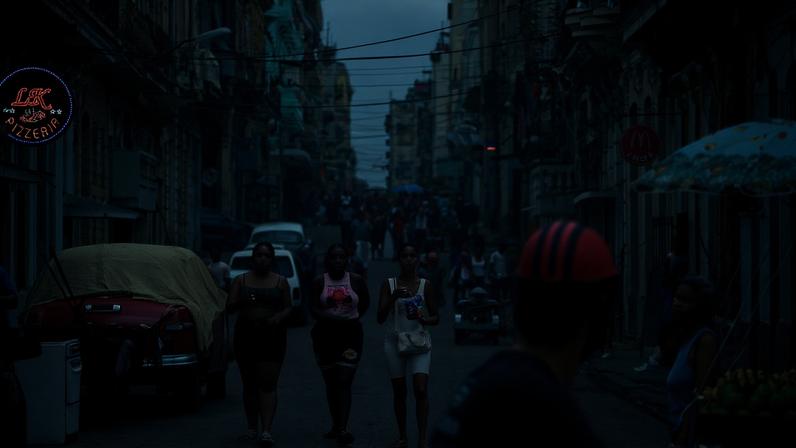 CIA aponta economia de Cuba sombria, com visão mista sobre queda do governo