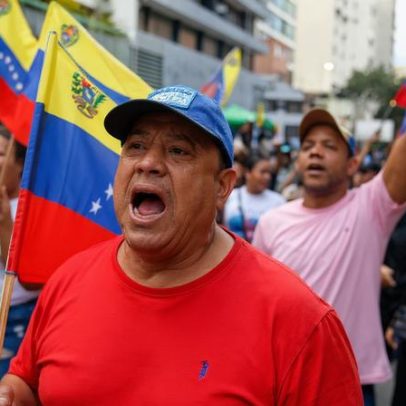 Venezuela ordena à polícia prender quem apoiar ataque dos EUA
