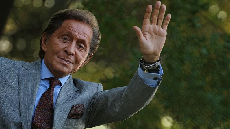 O estilista italiano Valentino Garavani em registro de novembro de 2009, em Roma. Foto: Tiziana Fabi/AFP