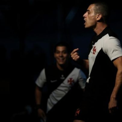 Vasco vence o I9 de virada e avança ao mata-mata da Copinha
