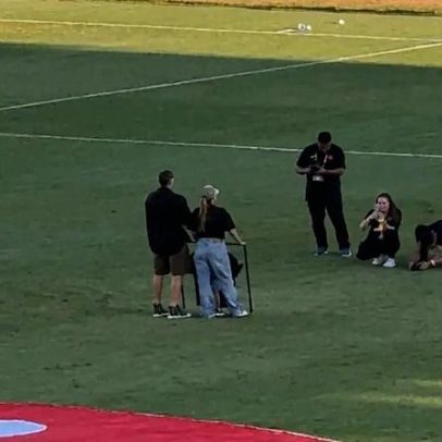 Vegetti se despede do Vasco e recebe homenagem em São Januário