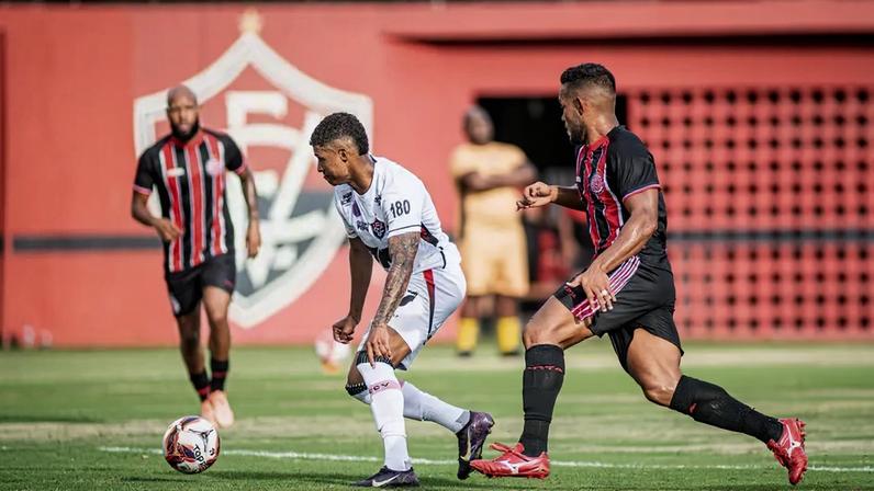Pablo em ação na partida entre Vitória e Atlético de Alagoinhas (Foto: Victor Ferreira / EC Vitória)