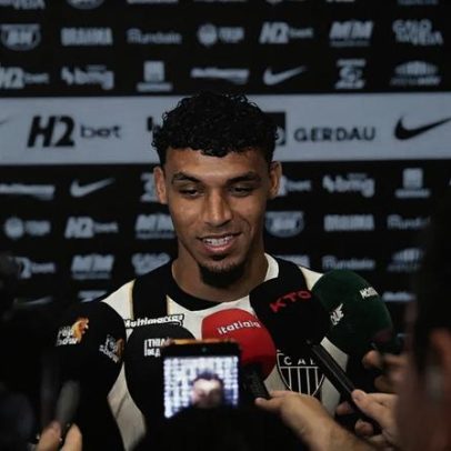 Victor Hugo elogia relação com Sampaoli e celebra reencontro no Atlético-MG