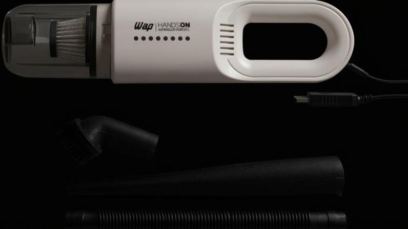 Aspirador de mão mostra versatilidade, da mesa ao carro