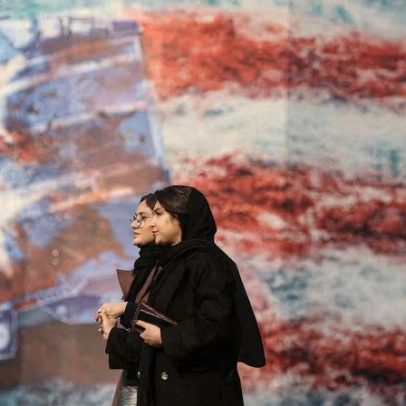 Trump avalia ataques à Irã para estimular protestos, dizem fontes