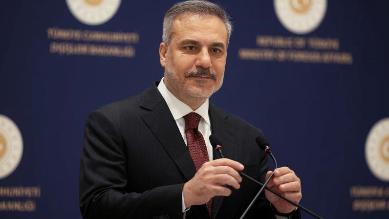 Turquia rejeita intervenção militar no Irã; prioridade é evitar desestabilização