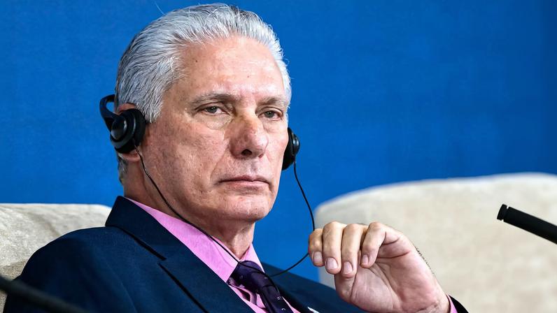Presidente cubano denuncia 'terrorismo de Estado' contra a Venezuela