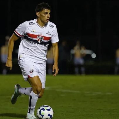 São Paulo renova contrato de Igão, revelação em Cotia
