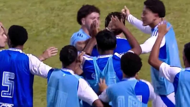 Cruzeiro x Francana (Foto: Reprodução CazeTV)