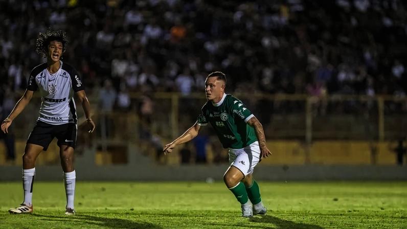 Kewen abriu o placar para o Guarani contra o Corinthians (Foto: Aline Martins/Guarani)