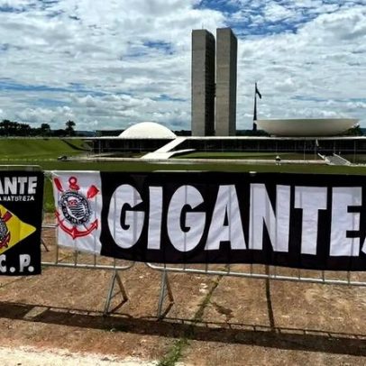 Torcida do Corinthians é maioria em Brasília antes da final contra o Flamengo